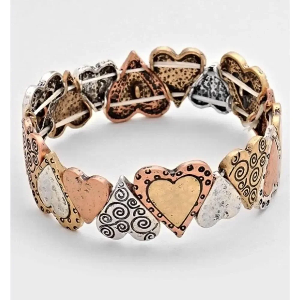 Brand New Womens Boutique Mixed Metal Hearts Hearts Stretch Bracelet